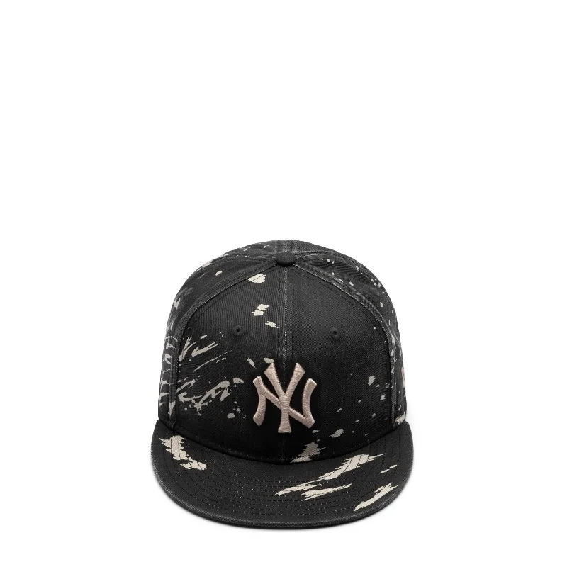 Aviator Hat-9FIFTY DRIPPING NEW YORK YANKEES SNAPBACK CAP