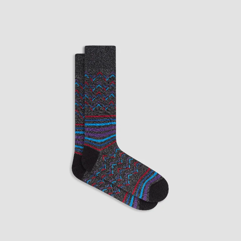 Non-Binding Socks-Chevron Stripe Mid-Calf Socks