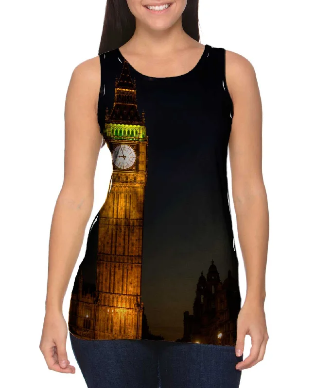 Hiking Tank-Big Ben In Westminster