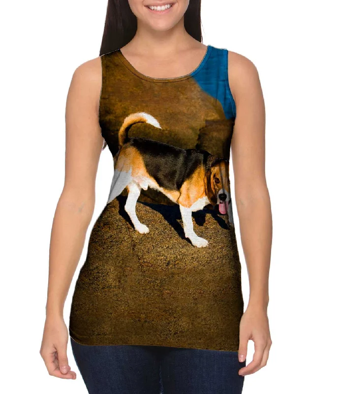 Crew Neck Tank-Beagle On Rocks